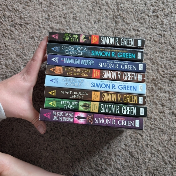 2/$20 Simon R. Green Book Collection 8 Titles - Picture 1 of 2